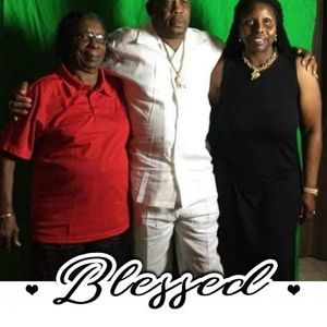 Meet your Posher, Eric marilyn